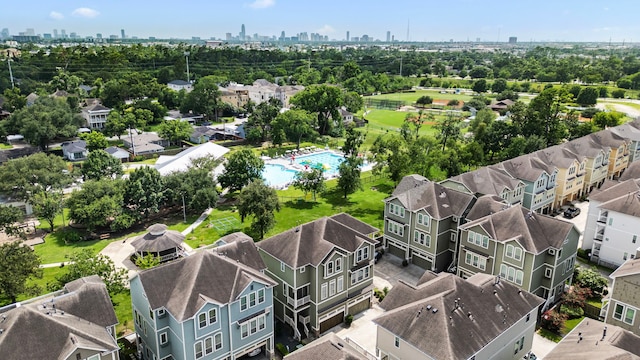 1161 Beasley Hills Ln, Houston, TX 77008 - drone / aerial view of skyline