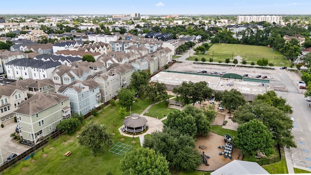 1161 Beasley Hills Ln, Houston, TX 77008 - drone / aerial view
