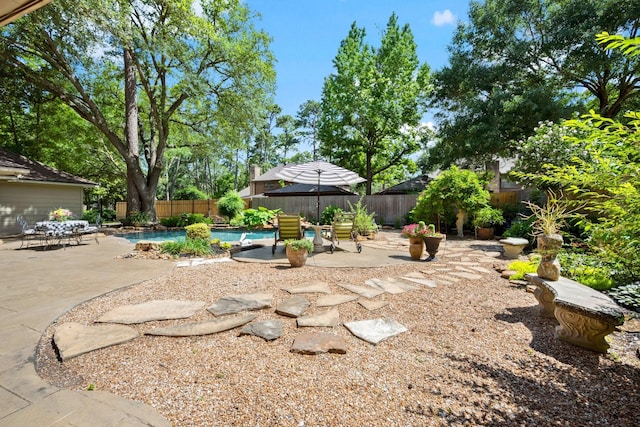 5610 Edgewick Ct, Houston, TX 77069 - fenced backyard featuring a patio area