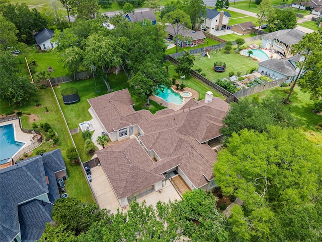 904 Pine Hollow Dr, Friendswood, TX 77546 - aerial view of a pool area