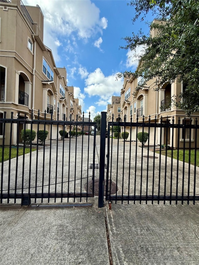 5615 Winsome Ln Unit C, Houston, TX 77057 - gate with a residential view