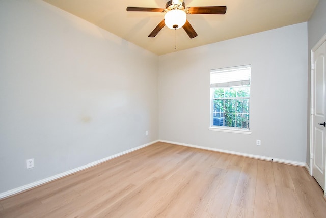 5615 Winsome Ln Unit C, Houston, TX 77057 - unfurnished room featuring light wood-style floors and a ceiling fan