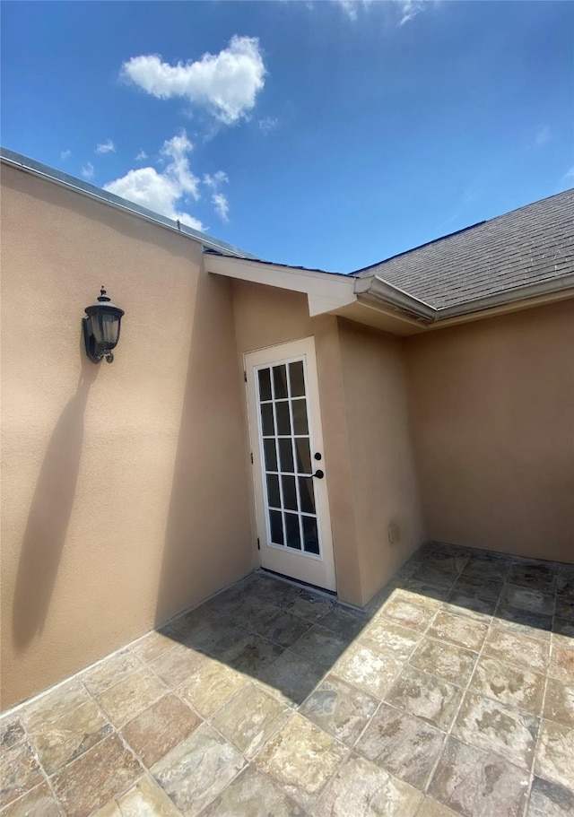 5615 Winsome Ln Unit C, Houston, TX 77057 - property entrance with stucco siding and a patio