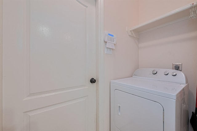 30606 S Sulphur Creek Dr, Magnolia, TX 77355 - washroom with washer / clothes dryer