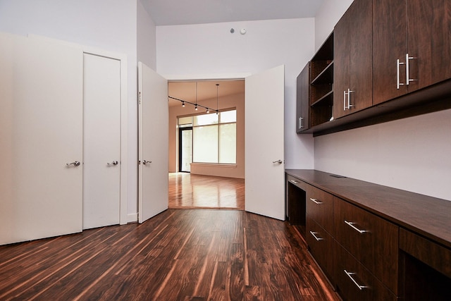 5005 Hidalgo St Unit 210, Houston, TX 77056 - interior space featuring dark wood-type flooring