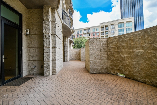 5005 Hidalgo St Unit 210, Houston, TX 77056 - view of patio