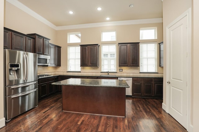 1250 W 23rd St, Houston, TX 77008 - photo 16