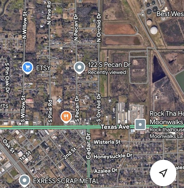 122 S Pecan Dr, Texas City, TX 77591