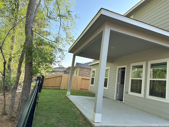 64 Valiant Ridge Trl, Magnolia, TX 77354 - view of yard with a patio
