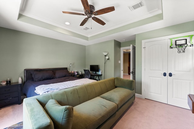 4022 Hidden Winds Dr, Spring, TX 77386 - bedroom with a tray ceiling, light colored carpet, a ceiling fan, recessed lighting, and a closet