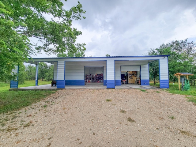 403 Beaver Lndg, Caldwell, TX 77836 - photo 1