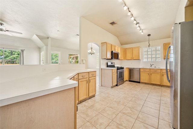 20022 18th Fairway Dr, Humble, TX 77346 - photo 10