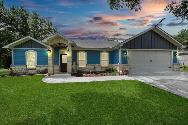 1020 E Hillje St, El Campo, TX 77437 - photo 1