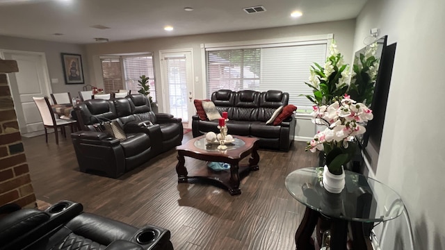 2514 Creekleaf Rd, Houston, TX 77068 - living area featuring recessed lighting and wood finished floors