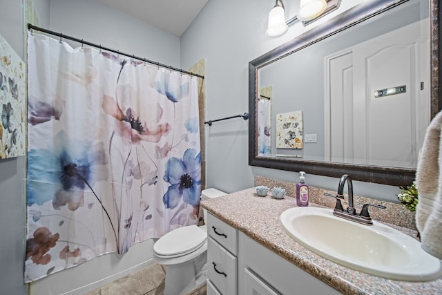 207 Fox Squirrel Ct, Pinehurst, TX 77362 - full bath featuring vanity and shower / bath combination with curtain