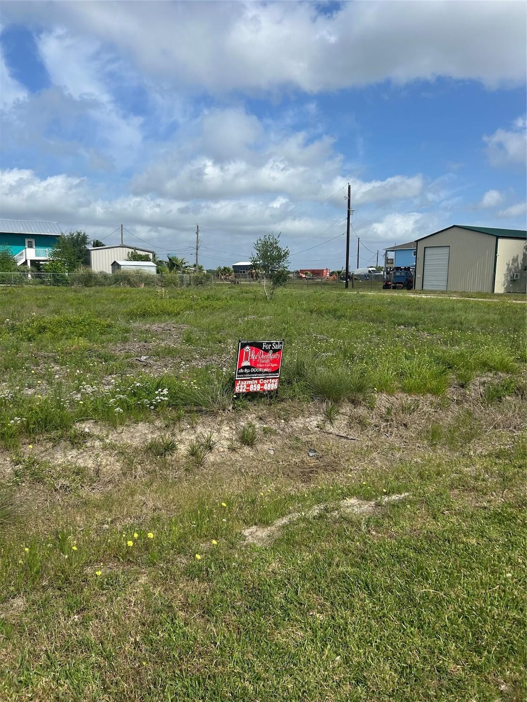 802 17th St, San Leon, TX 77539 - photo 2