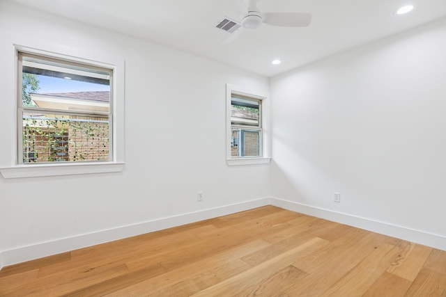 4543 Warm Springs Rd, Houston, TX 77035 - empty room featuring light wood finished floors, ceiling fan, and recessed lighting