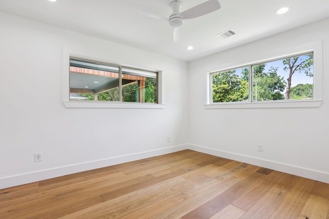 4543 Warm Springs Rd, Houston, TX 77035 - empty room featuring light wood-type flooring, recessed lighting, and ceiling fan