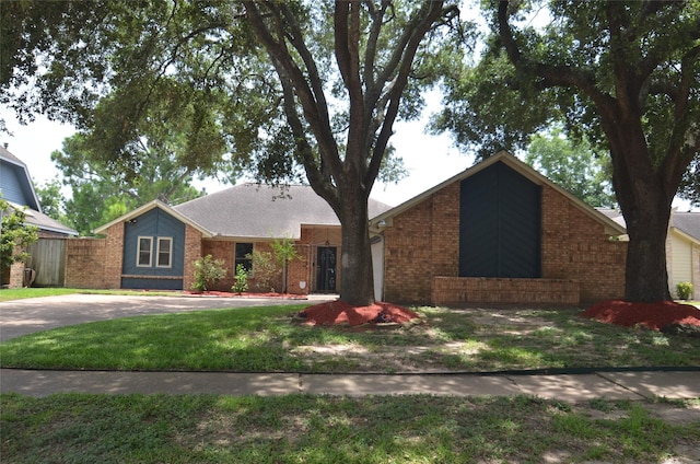 6102 Denmark Dr, Pasadena, TX 77505 - photo 1