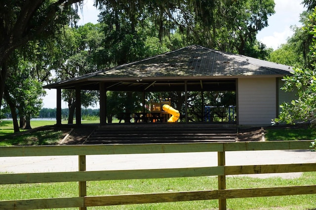 382 Pony Trl, Angleton, TX 77515