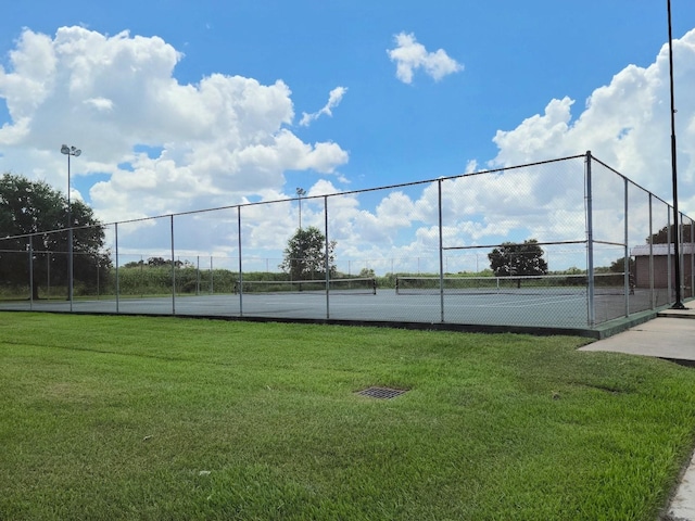 382 Pony Trl, Angleton, TX 77515