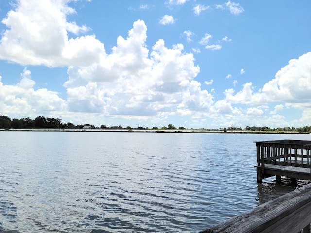 382 Pony Trl, Angleton, TX 77515