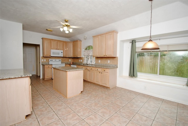 90 S Dreamweaver Cir, The Woodlands, TX 77380 - photo 4