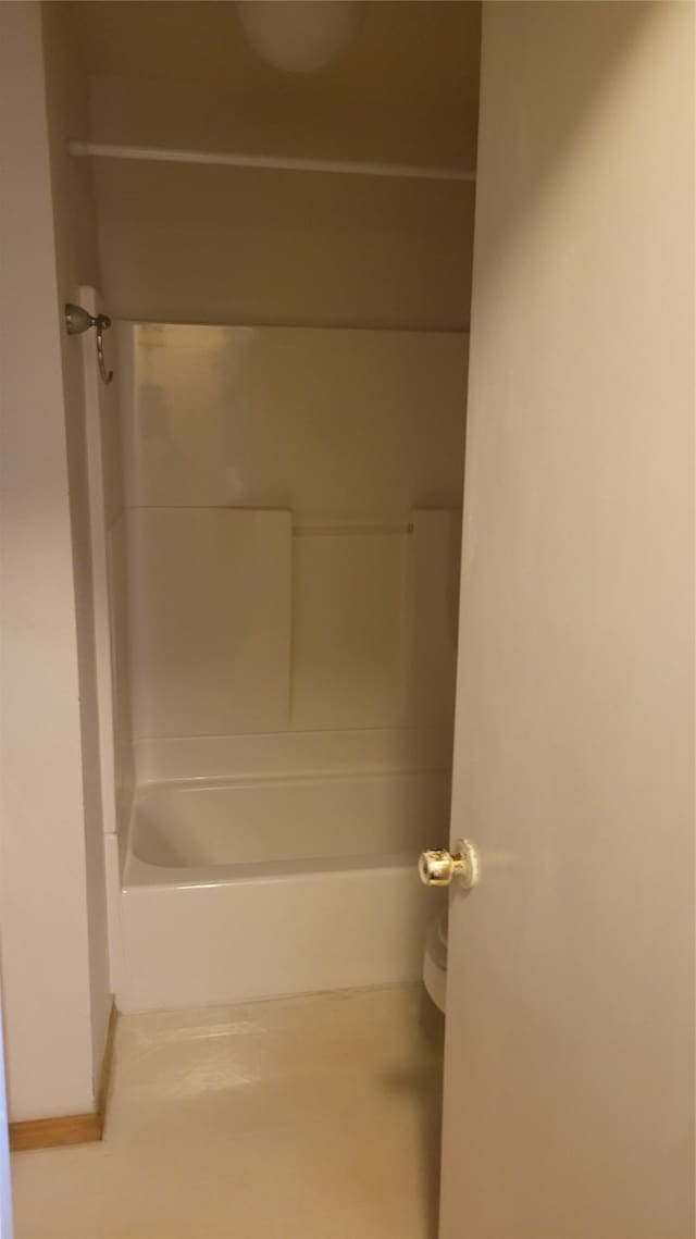 416 Fenn St, Houston, TX 77018 - bathroom with bathtub / shower combination