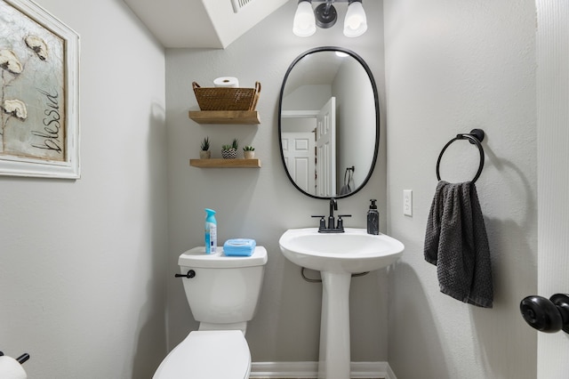 2006 Scarlet Trail Ct, Katy, TX 77494 - half bath with toilet
