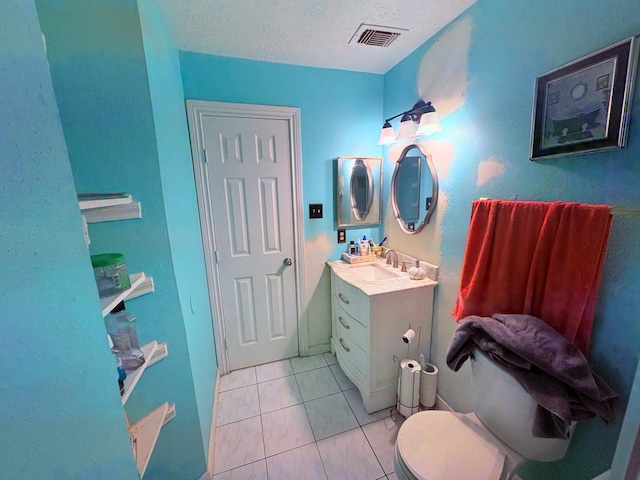 12943 Bamboo Forest Trl, Houston, TX 77044 - bathroom featuring vanity and a textured ceiling