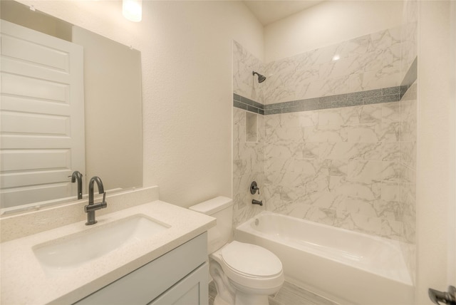 175 Echo Ln, Livingston, TX 77351 - full bathroom featuring tub / shower combination, vanity, and a textured wall