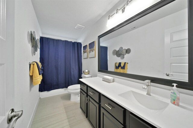 3140 Red Buckeye Ln, Conroe, TX 77301 - full bathroom featuring vanity and shower / tub combo with curtain