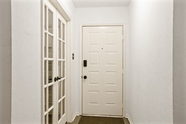 4 N White Pebble Ct, The Woodlands, TX 77380 - photo 25