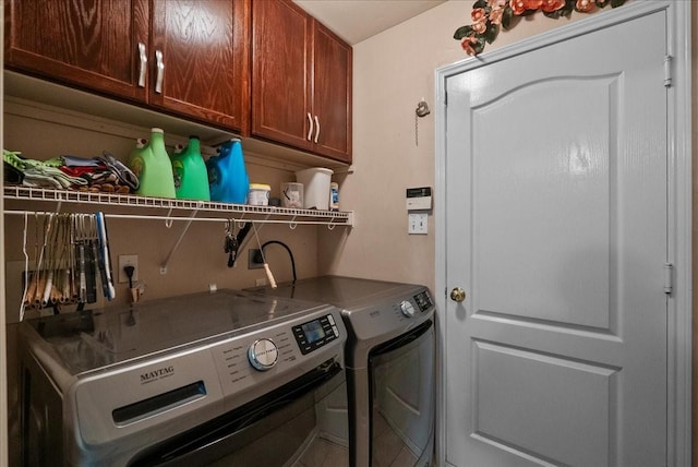 10002 Dawn Brook Dr, Pearland, TX 77584 - laundry area featuring independent washer and dryer and cabinet space