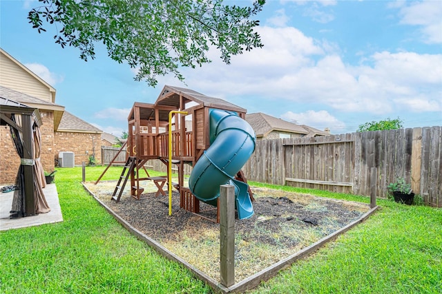 22411 Limestone Crest Ln, Katy, TX 77449 - view of play area featuring a fenced backyard
