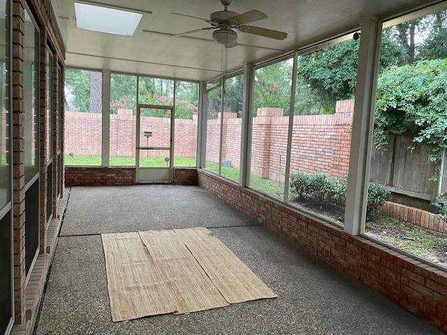 3347 Courtland Manor Ln, Houston, TX 77339 - photo 39
