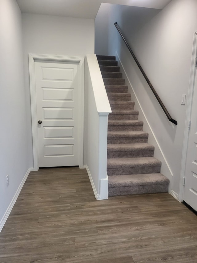 5731 Fresh View Ct, Katy, TX 77493 - stairway featuring wood finished floors and baseboards