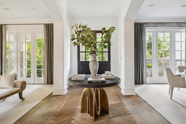 10825 Smithdale Rd, Houston, TX 77024 - foyer featuring arched walkways and crown molding