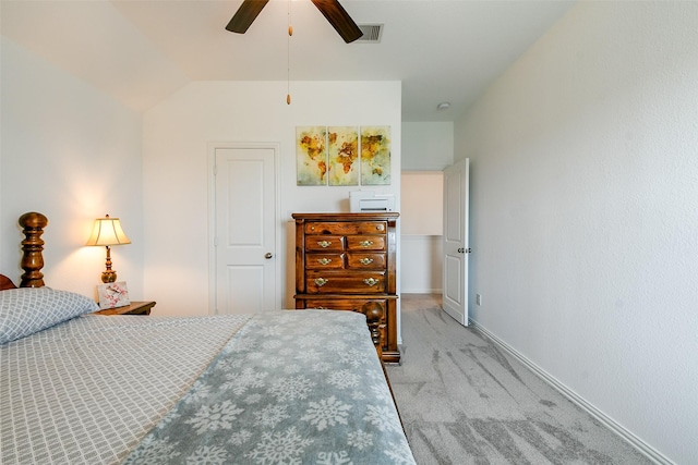 4437 Jessamine Creek Trl, Rosharon, TX 77583 - bedroom featuring light carpet, lofted ceiling, and ceiling fan