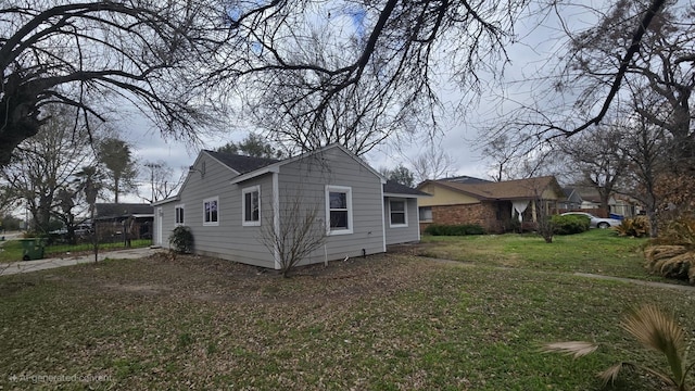 8654 Tilgham St, Houston, TX 77029 - photo 2
