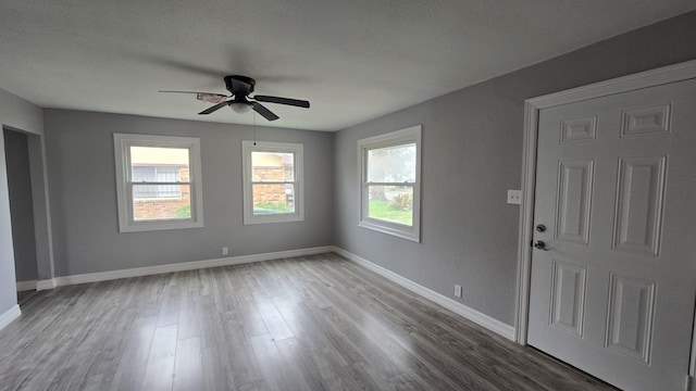 8654 Tilgham St, Houston, TX 77029 - photo 3