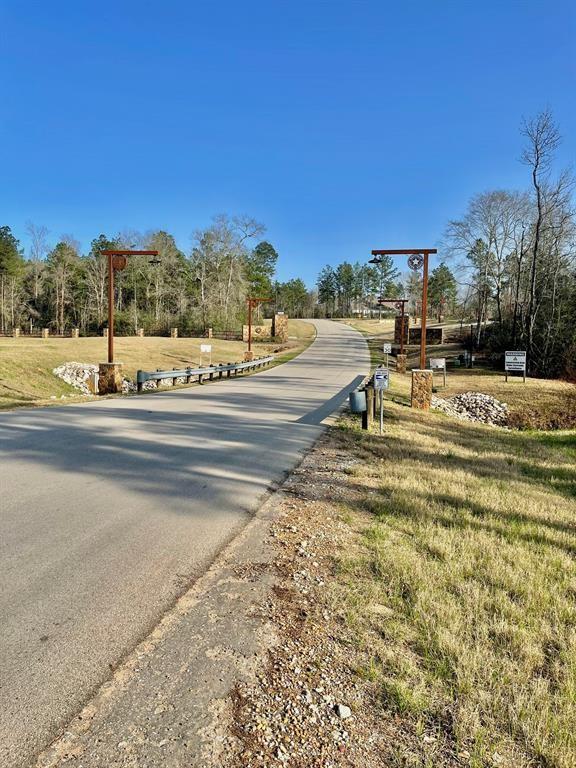 15806 Republic Ranch Rd N, Willis, TX 77378