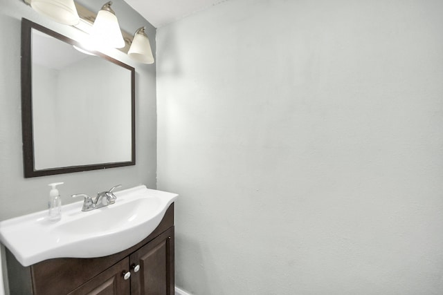 11877 Algonquin Dr, Houston, TX 77089 - bathroom with vanity