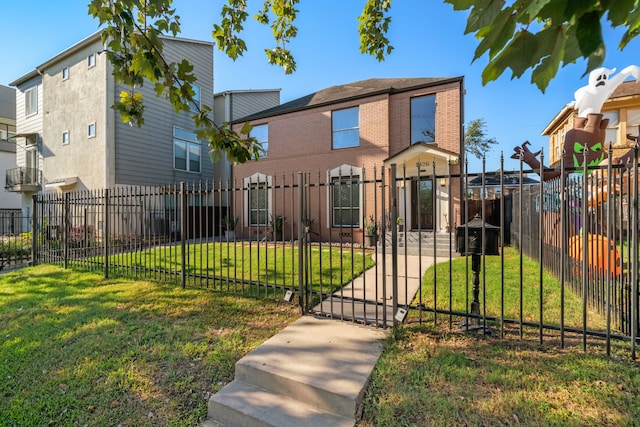 1926 Blodgett St, Houston, TX 77004 - view of front facade featuring a fenced front yard and a gate