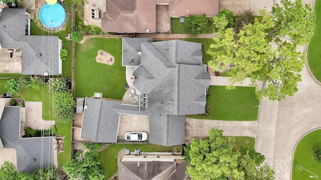 6710 Blue Hills Rd, Houston, TX 77069 - bird's eye view of a pool