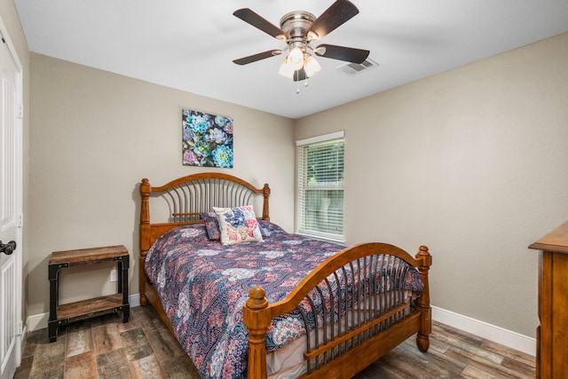 6112 Guyler St, Wallis, TX 77485 - bedroom featuring wood finished floors and ceiling fan