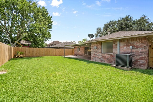 10911 Cedar Bridge St, Houston, TX 77075 - photo 22