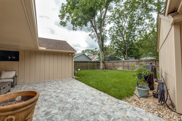 2827 Fontana Dr, Houston, TX 77043 - fenced backyard with a patio