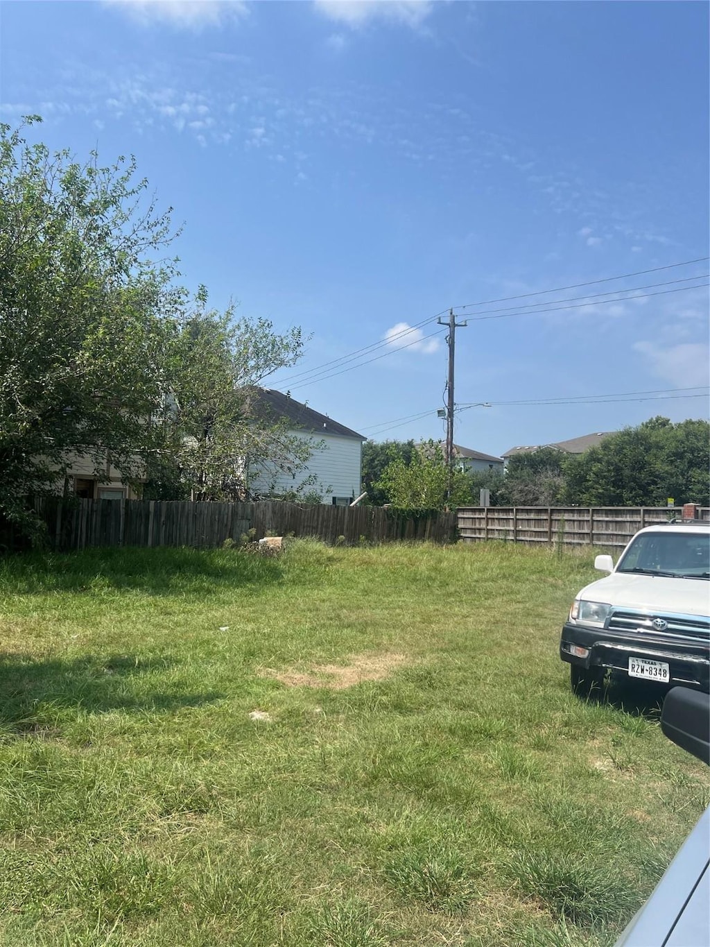7050 Inwood Park Dr, Houston, TX 77088