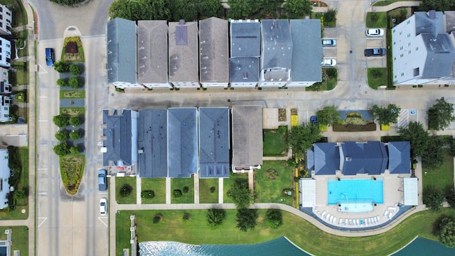 3711 Somerset Commons Ln, Houston, TX 77055 - aerial overview of property's location featuring a pool